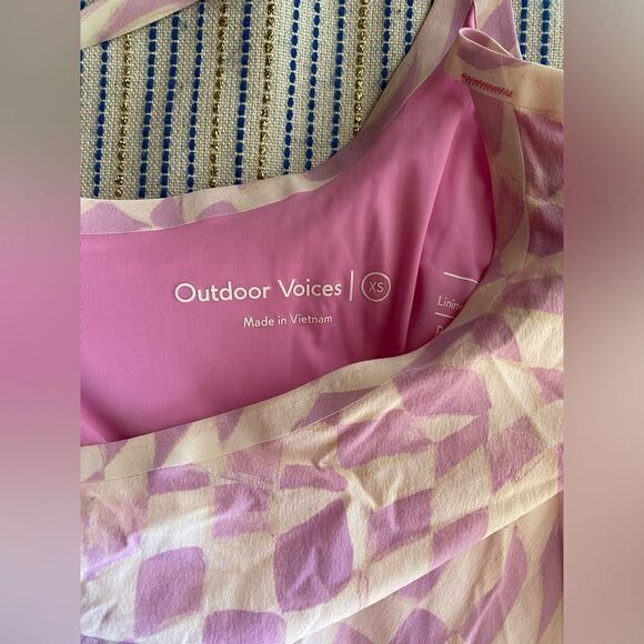 Outdoor Voices  exercise dress Size XS Pink/ White New - Picture 7 of 15
